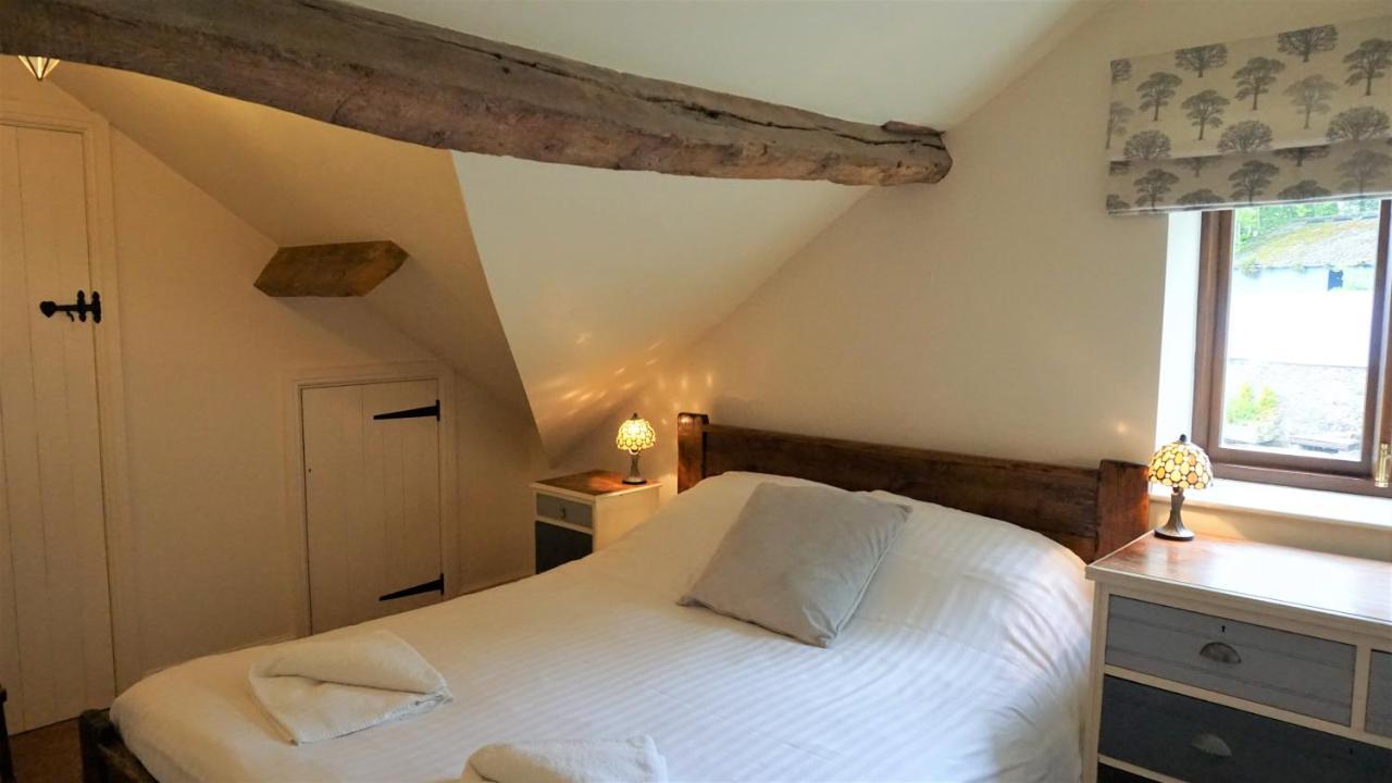 Sheep Dip Cottage - 5* Cyfie Farm, With Log Burner And Private Hot Tub Llanfyllin Exterior photo